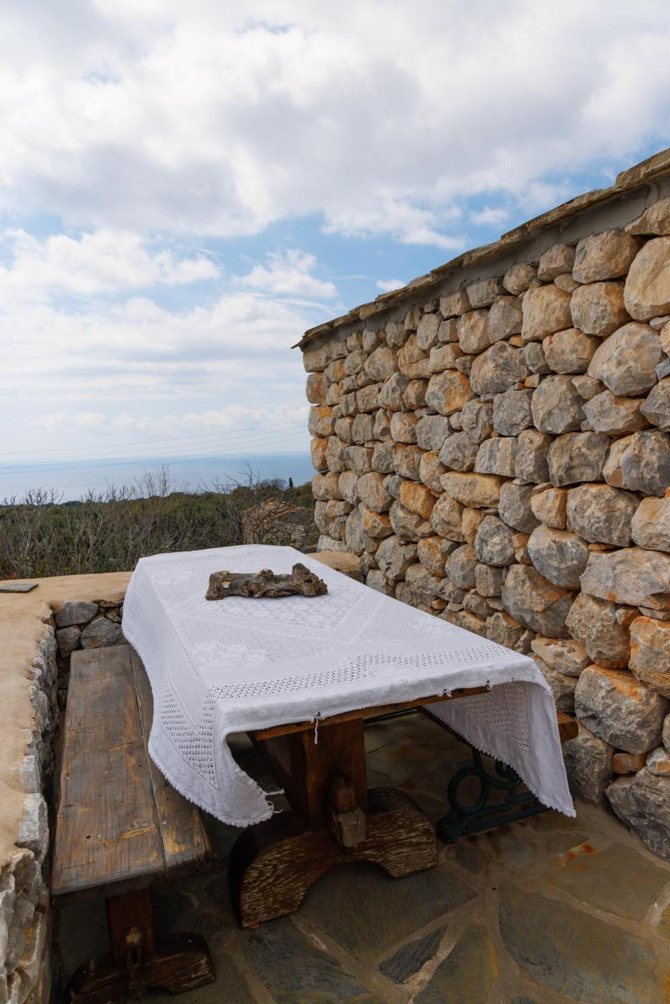 Lithos Stone Suites Areopoli Zimmer foto
